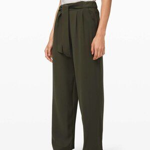 Lululemon Noir Pant in Dark Olive